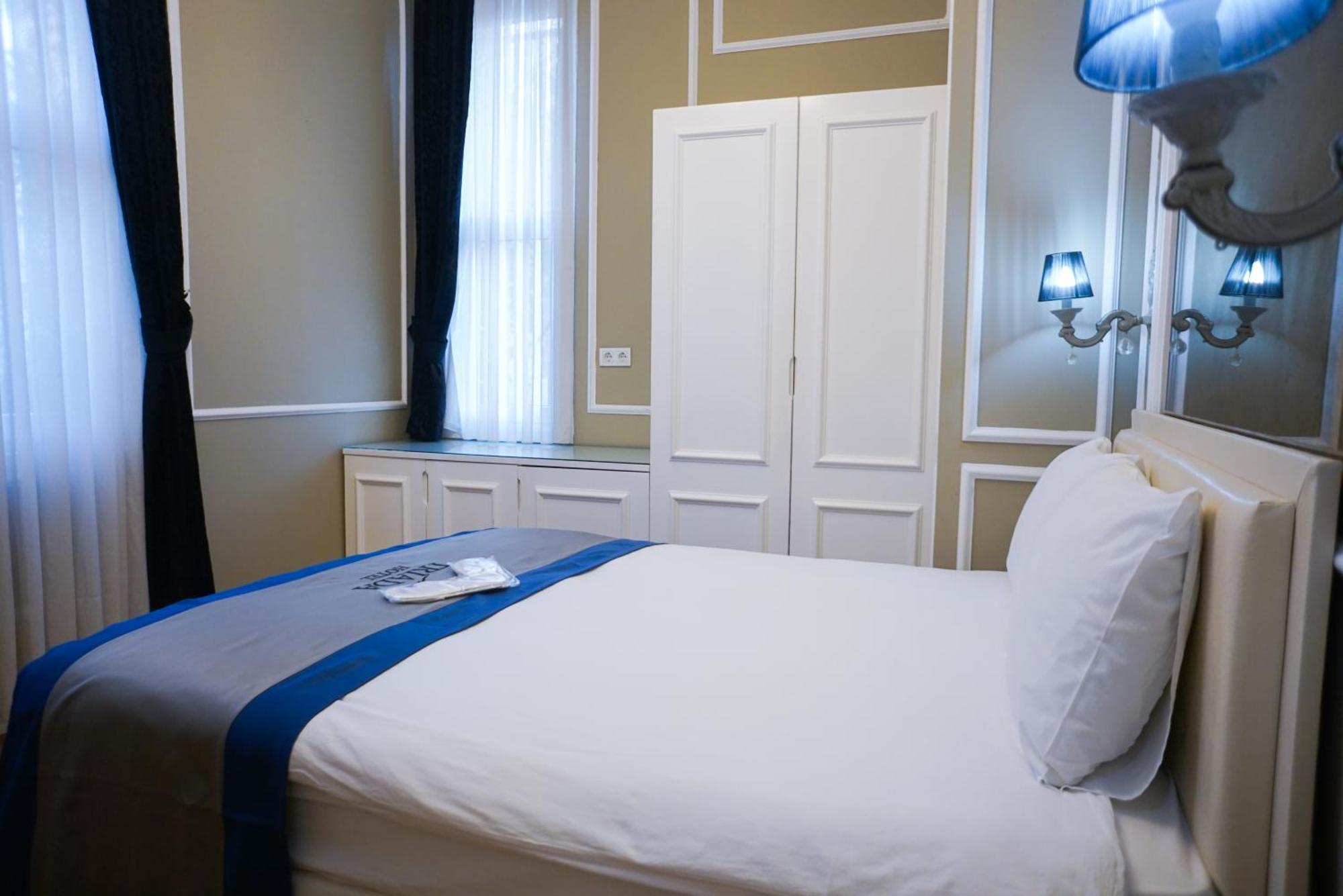 Triada Hotel Taksim - Special Category Isztambul Kültér fotó